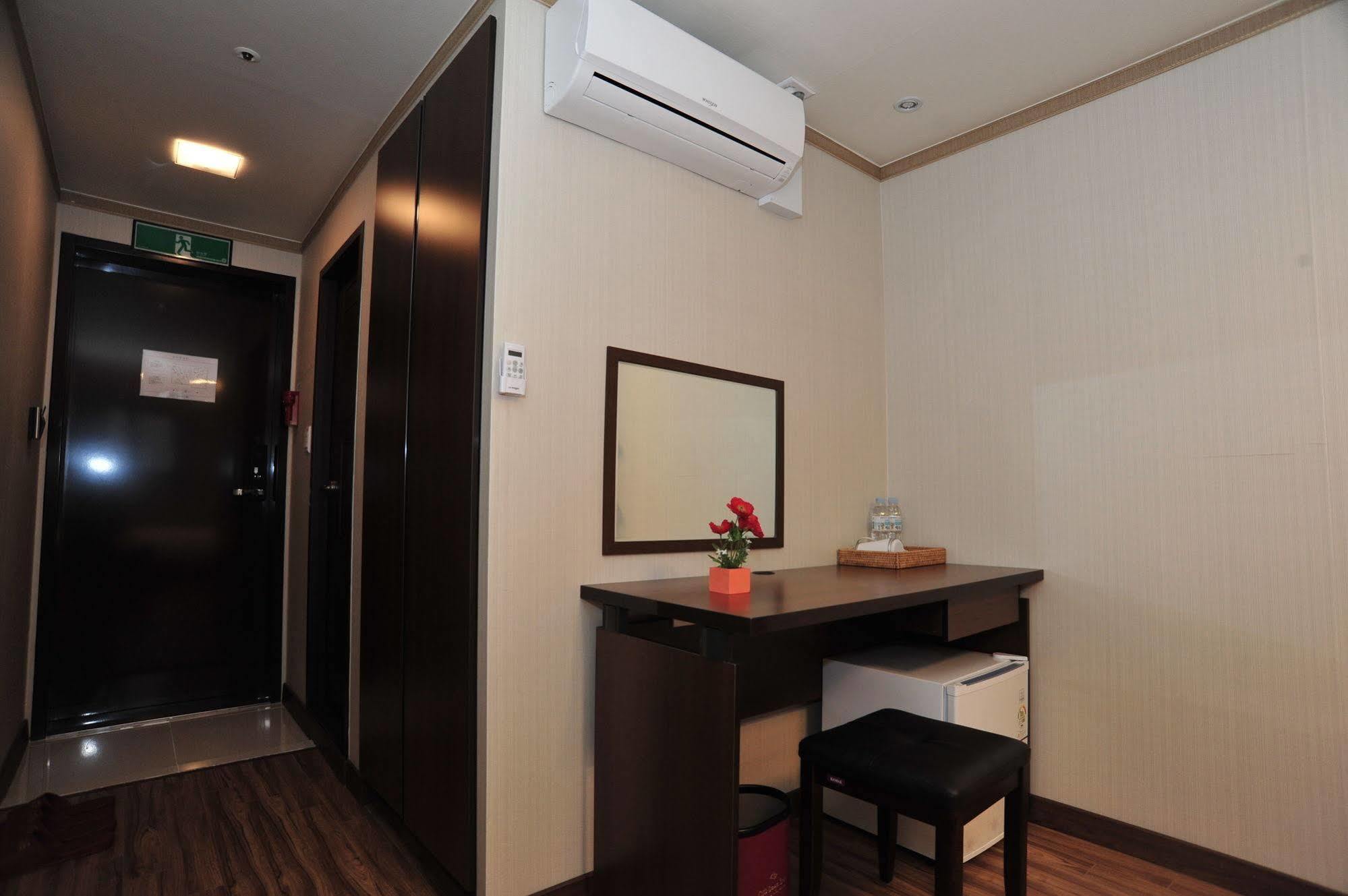 Global Inn Seoul Dongdaemun City Days Inn Eksteriør billede